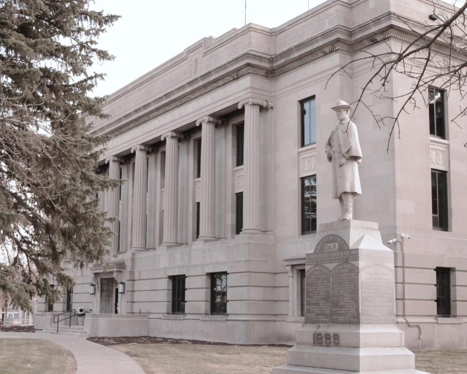 The Codington County courthouse is located at 14 1st Ave SE in Watertown.