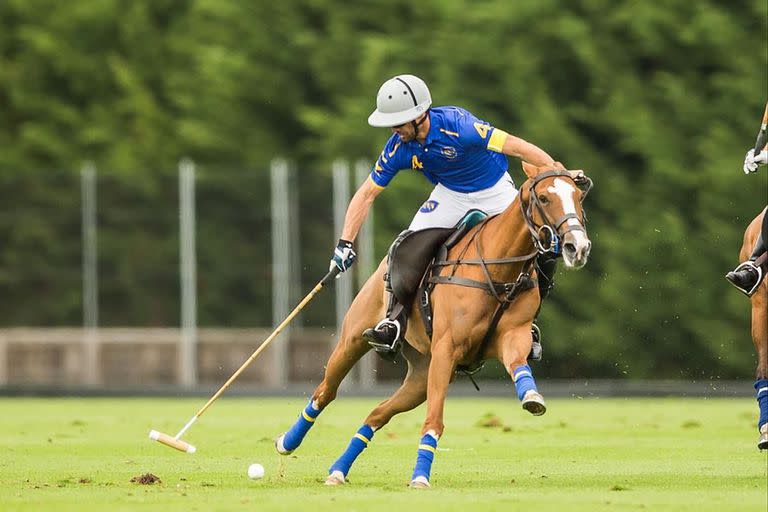 Facundo Pieres, líder de Park Place, campeón en Inglaterra