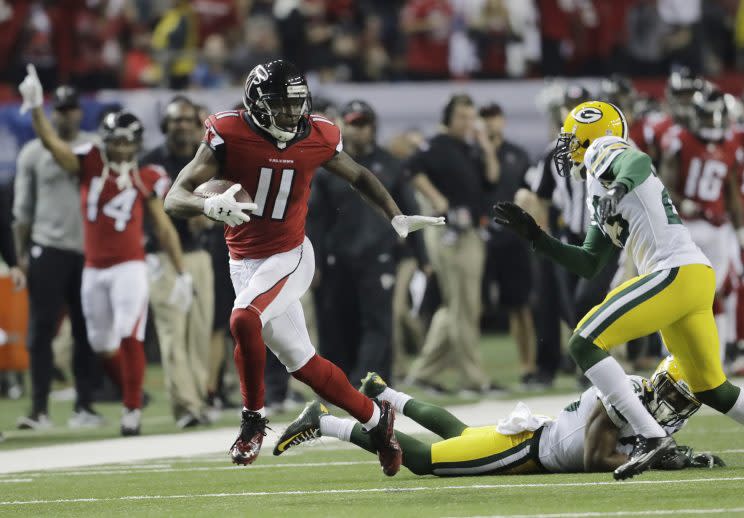 Julio Jones presents a matchup challenge for the Patriots. (AP)