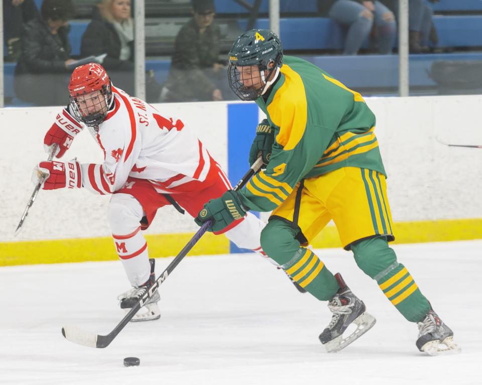 Joel Eskola had 14 goals and 20 assists for Howell in 2022-23.
