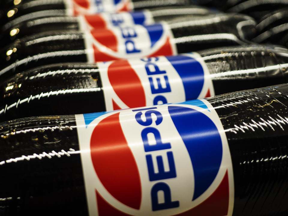 Pepsi (Photo by Igor Goiovniov/SOPA Images/LightRocket via Getty Images)