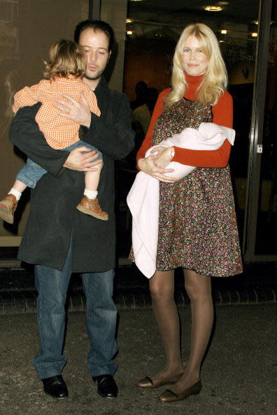 Claudia Schiffer y el director de cine Matthew Vaughn eligieron el nombre de Caspar para bautizar a su primer hijo y Clementine. ¿Qué te parecen?