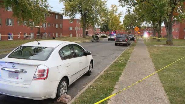 PHOTO: In this screen grab from a video, the crime scene is shown where Sinzae Reed was shot and killed on Oct. 12, 2022, in the Wedgewood apartment complex in the Hilltop neighborhood of Columbus, Ohio. (WSYX)