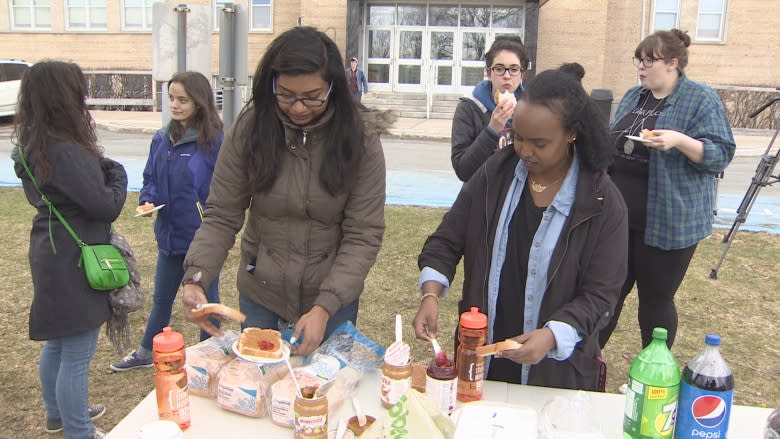 Picnic protest: MUN students serve up PB&J sandwiches