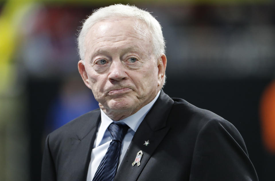 Jerry Jones frowns on the sideline.