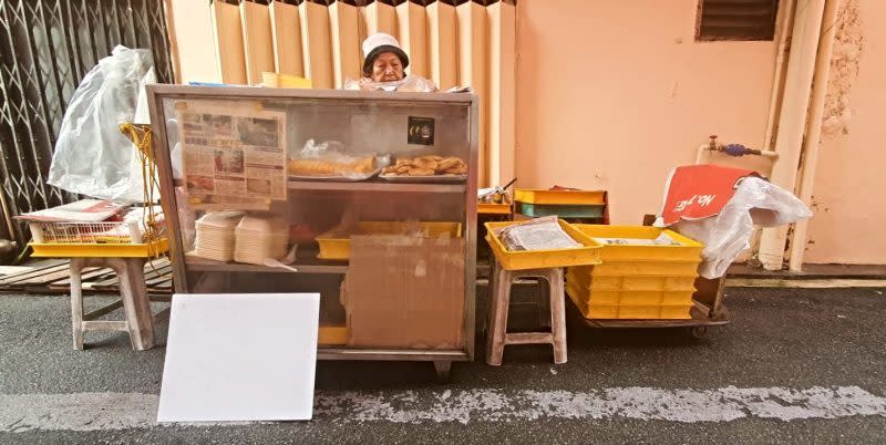 Swiss Roll and Kaya Kok - stall