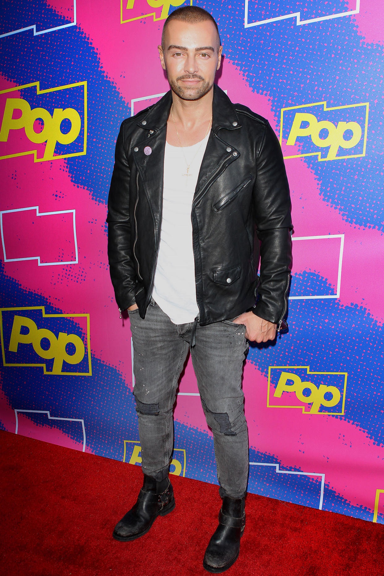 Feature 2 Joey Lawrence Returns to Social Media Amid Samantha Cope Divorce Drama