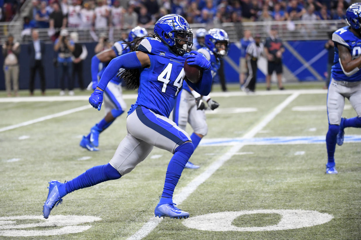 ST. LOUIS, MO - FEBRUARY 23: Joe Powell #44 of the St. Louis BattleHawks after taking a lateral from Keith Mumphery and ran it back for the first kickoff return in the XFL League against the New York Guardians at The Dome at America's Center on February 23, 2020 in St. Louis, Missouri. (Photo by Scott Rovak/XFL via Getty Images)