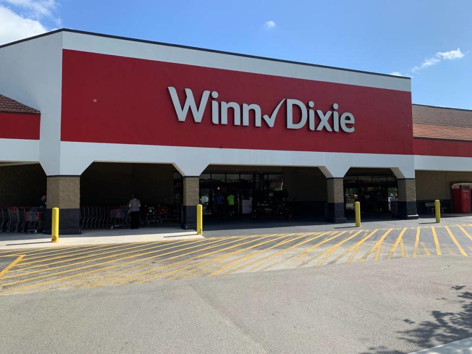 The Winn-Dixie supermarket in a shopping center at 10505 NW 41st St. in Doral on Dec. 19, 2022.