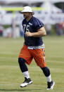 Chicago Bears guard Kyle Long (75) leaves the field after NFL football training camp at Olivet Nazarene University, Wednesday, July 30, 2014, in Bourbonnais, Ill. (AP Photo/Nam Y. Huh)