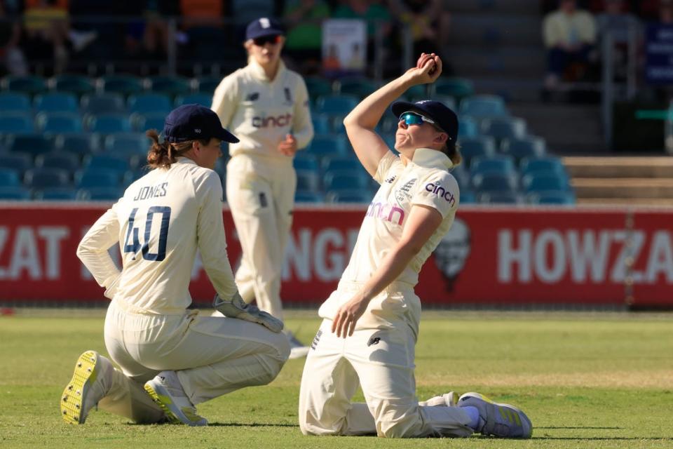 Captain Knight shelled a chance to get opposite number Meg Lanning (Getty Images)