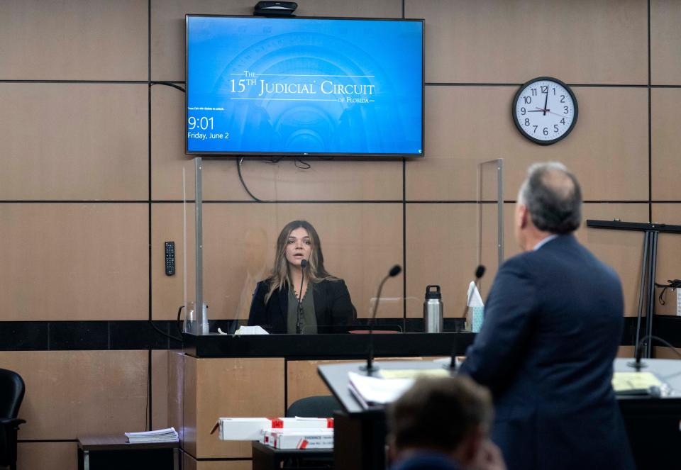 Detective Emily Vander-Laan answers questions from defense attorney Marc Shiner during the murder trial of former Florida State University football player Travis Rudolph in West Palm Beach, Florida on June 2, 2023.