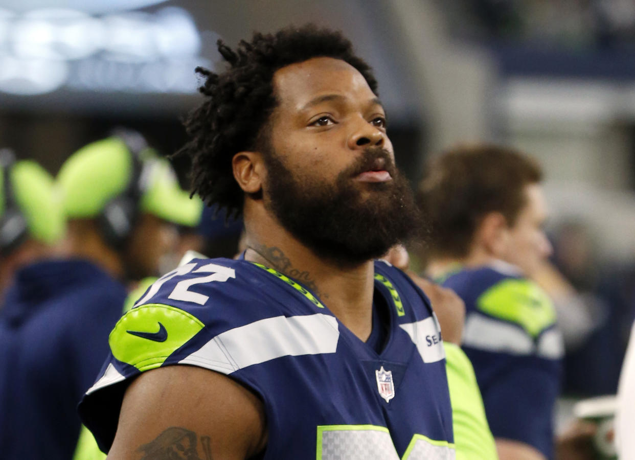 Michael Bennett will turn himself in Monday. (AP Photo)