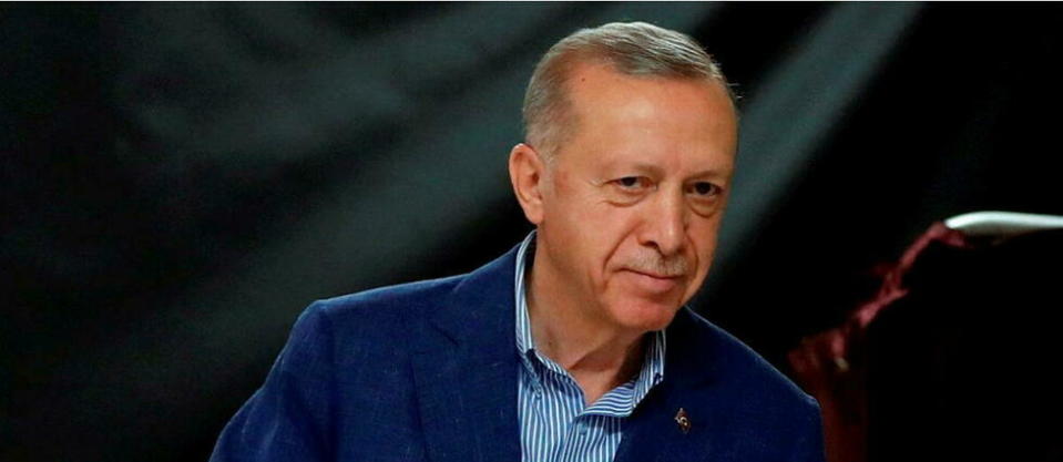 Le président turc Recep Tayyip Erdogan est donné en tête dimanche soir du second tour de l'élection présidentielle turque après le dépouillement de plus de 40 % des bulletins, selon l'agence officielle Anadolu.  - Credit:MURAD SEZER / POOL / AFP