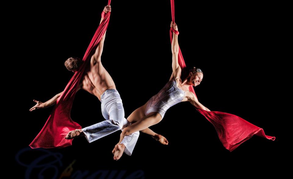 On tap for new TSO season: Cirque de la Symphonie “Holiday Magic” concert combines the magic of Cirque performers with seasonal musical selections.