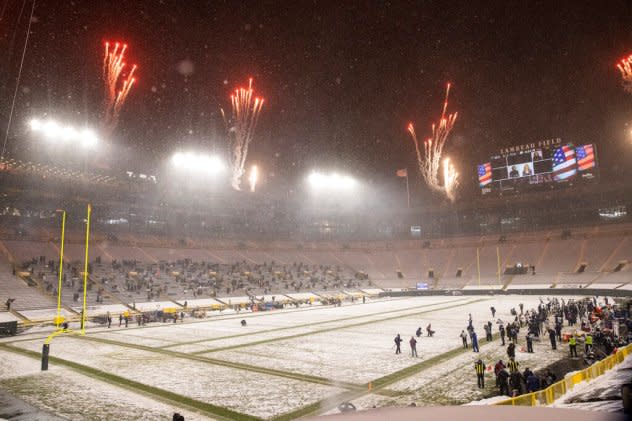 How well do the Packers perform in the cold? What type of weather