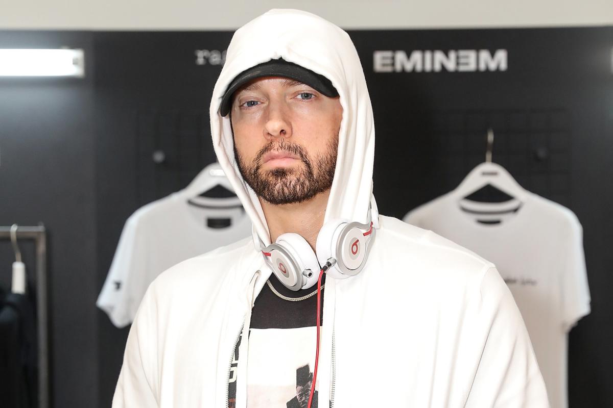 Eminem Pays Tribute To Deceased Legends On New Juice WRLD Song 'Lace It', by iElara, Dec, 2023