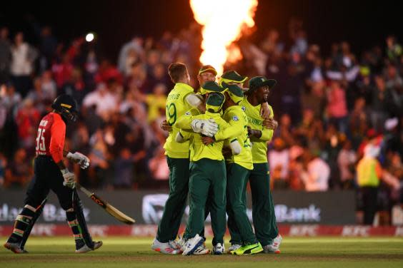 South Africa celebrate at East London (Getty)