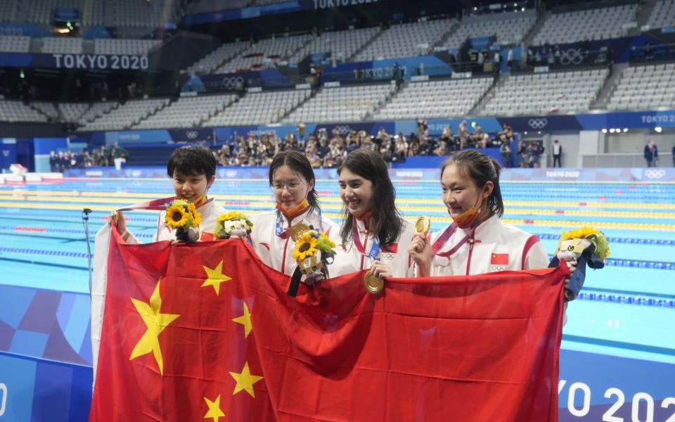 Gold medalists Junxuan Yang, Yufei Zhang, Bingjie Li and Muhan Tang of Team China - Getty Images