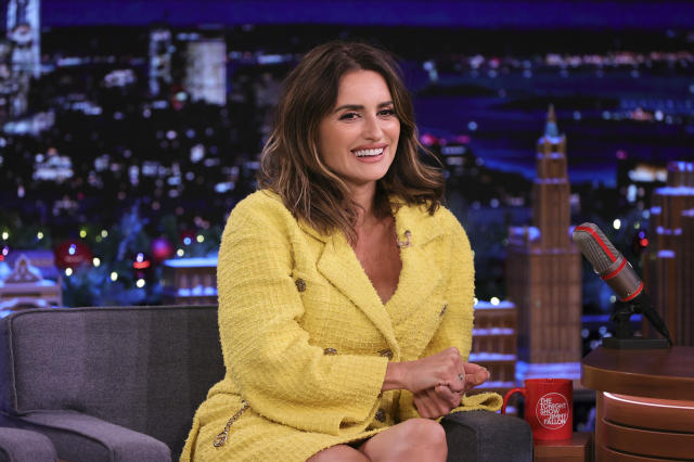 THE TONIGHT SHOW STARRING JIMMY FALLON -- Episode 1572 -- Pictured: Actress Pen&#xc3;&#xa9;lope Cruz during an interview on Wednesday, December 15, 2021 -- (NBC/Getty Images) 