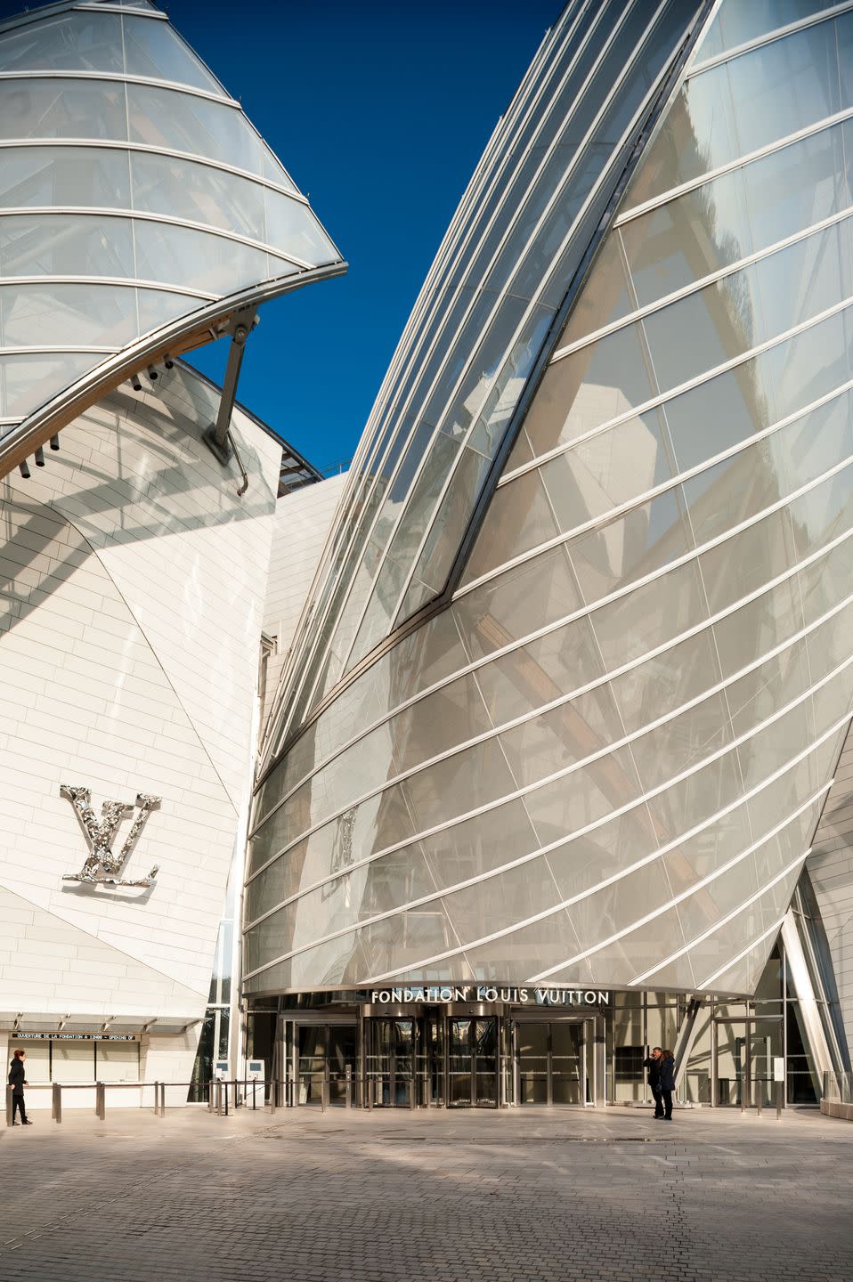 10) Fondation Louis Vuitton