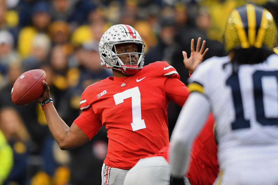 Quarterback Dwayne Haskins of the Ohio State Buckeyes throws in the third quarter against the Michigan Wolverines. (Getty Images)