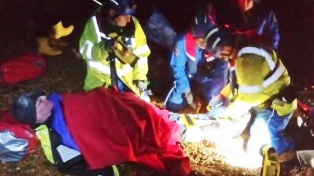 Tourist in two-hour crawl on Devon beach with broken leg after fall