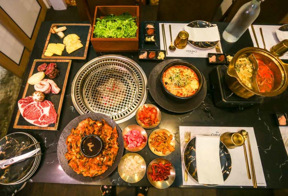 chingu dining - empress feast