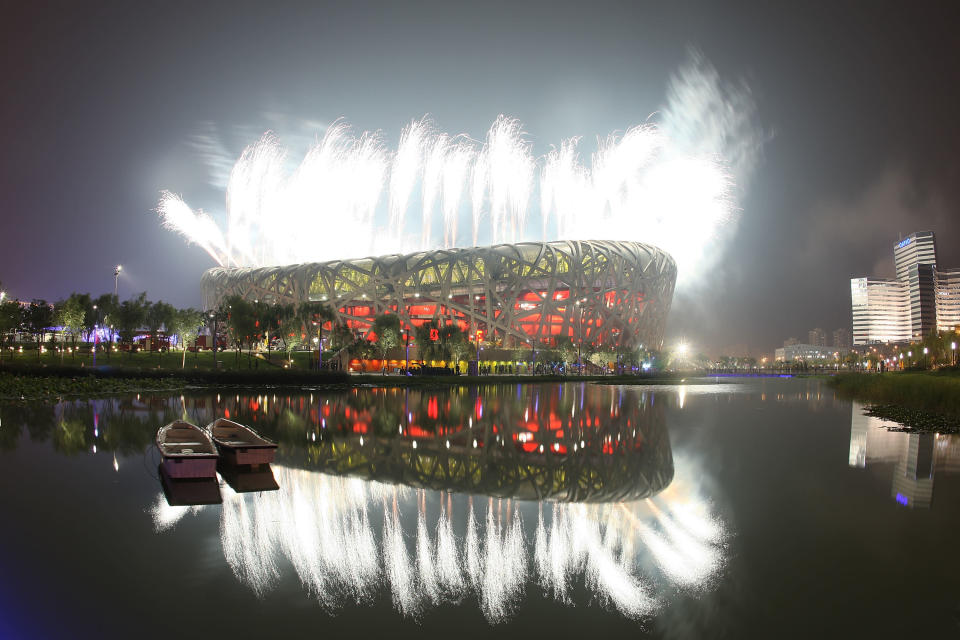 Fireworks go off during the Closing Ceremony for the Beijing 2008 Olympic Games. (Photo by Al Bello/Getty Images)