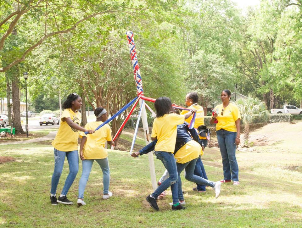 Walk Through Living History Day from 10 a.m.-3 p.m. Saturday, May 7th, 2022, at Speed Spencer Stephens Park, corner of Saxon and Nassau Streets.