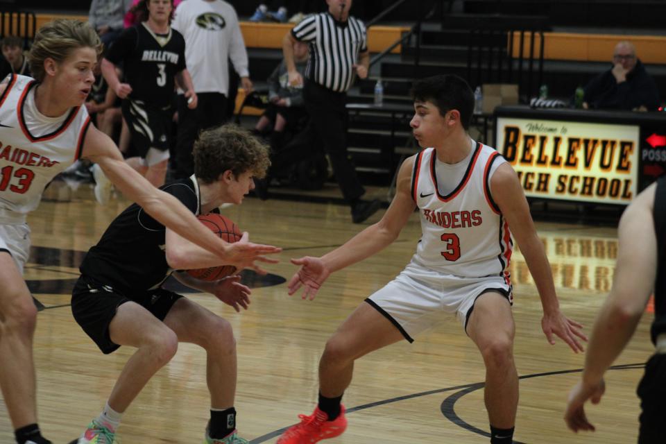 Ryle's Evan Smith (13) helped the Raiders beat Cooper on Friday, Jan. 12.