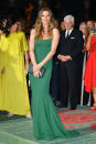 <p>Gisele attends the Green Carpet Fashion Awards.</p>