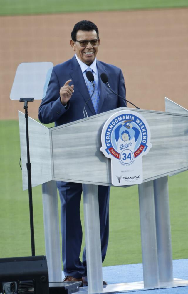 Los Angeles Dodgers retire Fernando Valenzuela's jersey in ceremony