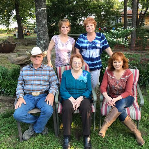 <p>Reba McEntire Instagram</p> Reba McEntire with her siblings Susie, Pake and Alice, and their mother Jacqueline Smith McEntire.