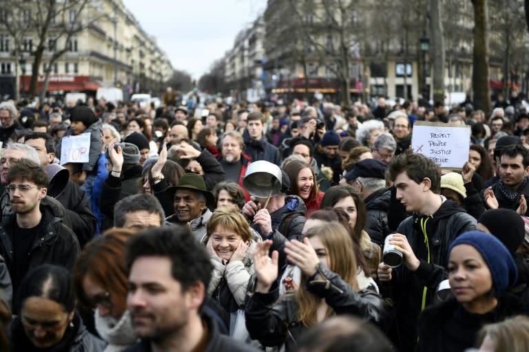 Demonstrators, some making noise with saucepans, have staged protests against conservative candidate Francois Fillon