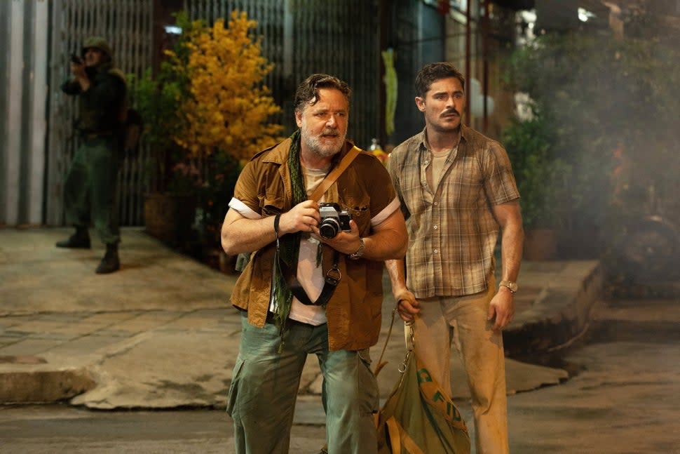 Russell Crowe and Zac Efron The Greatest Beer Run Ever