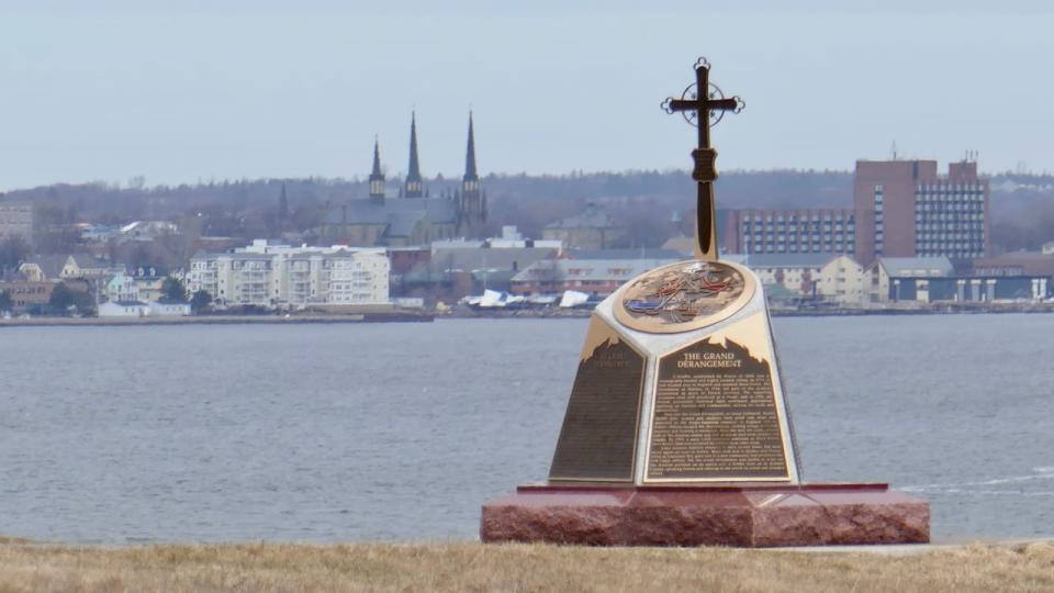 The memorial site at Skmaqn—Port-la-Joye—Fort Amherst to remember the acadians who were deported from Île Saint-Jean. Charlottetown in the background. Taken in April 2021