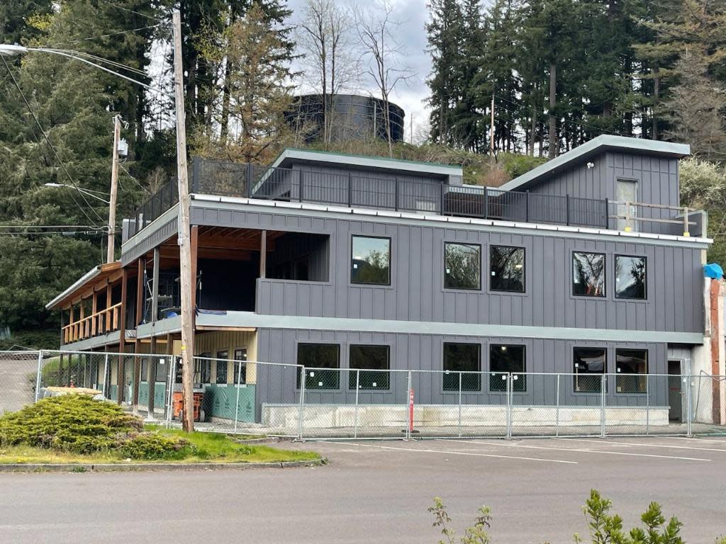 What's that being built near the Santiam River in Mill City?