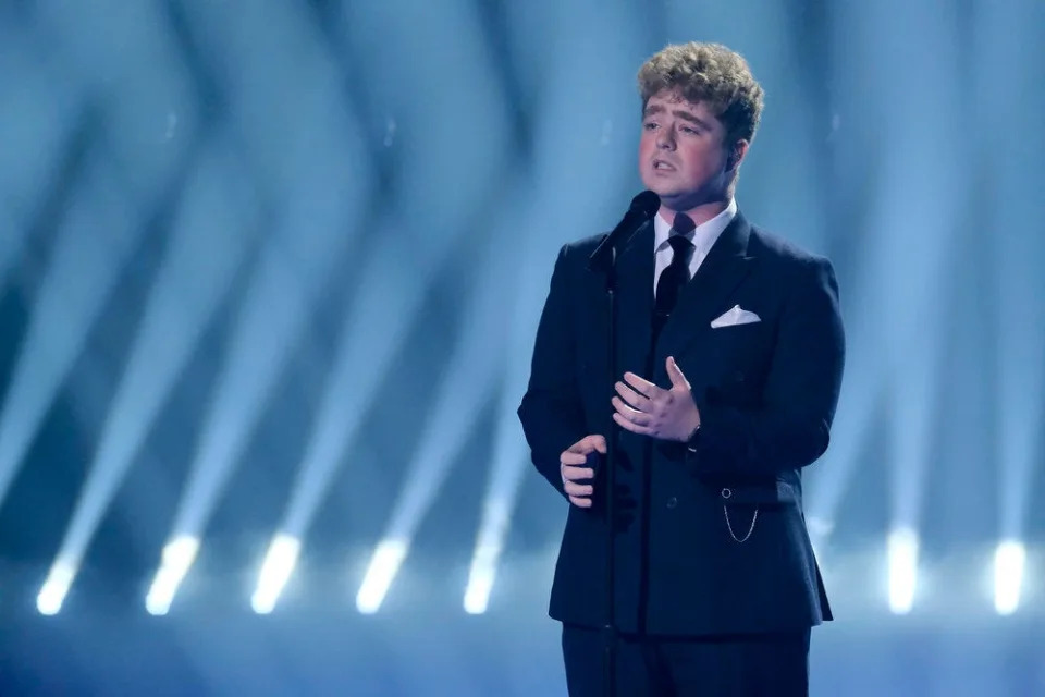 High school teacher and singer Tom Ball performs on "America's Got Talent: All-Stars."