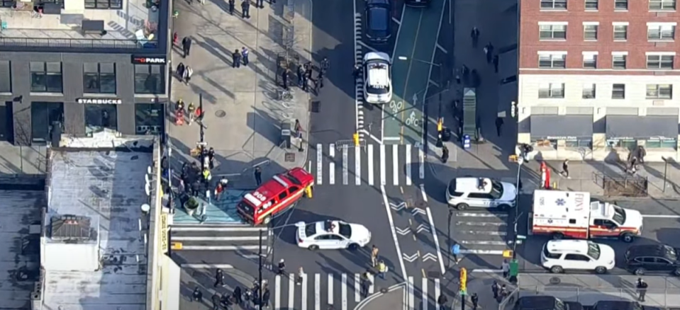 Police on the scene of the shooting (CBS New York)