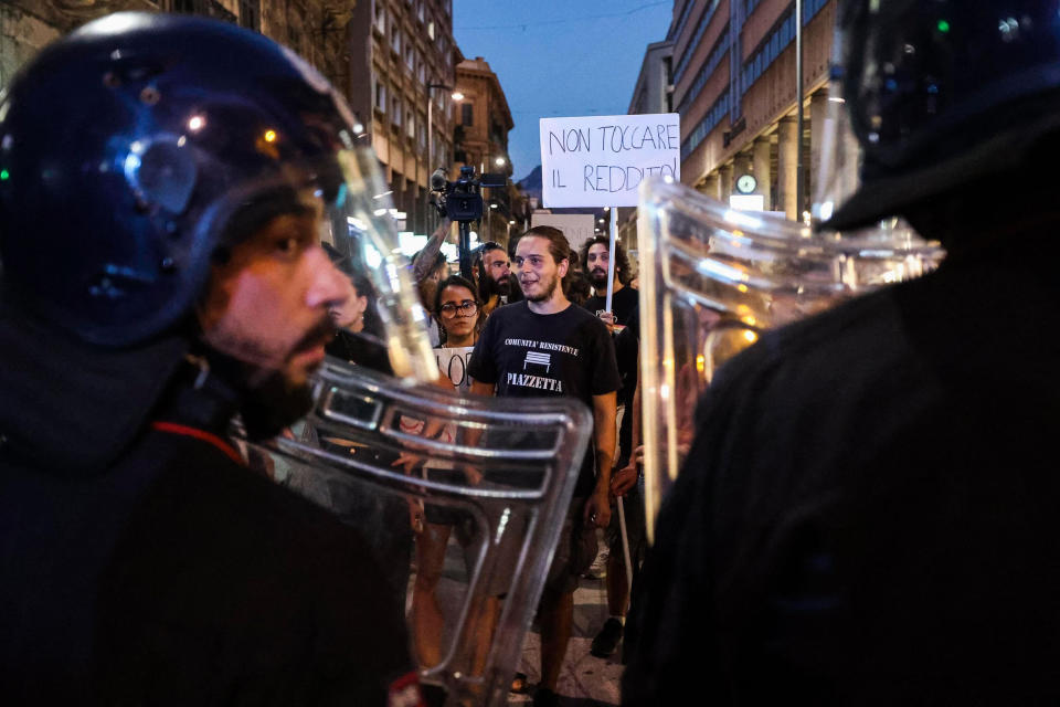 Image: TOPSHOT-ITALY-VOTE-POLITICS-PROTEST (Igor Petyx / AFP - Getty Images)