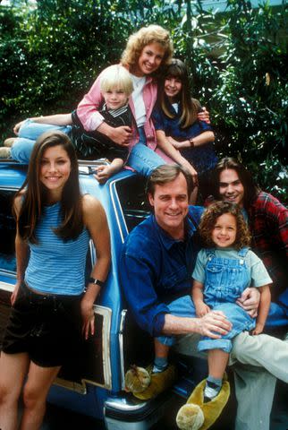 <p>Warner Bros Tv/Kobal/Shutterstock</p> '7th Heaven' cast in 1996.