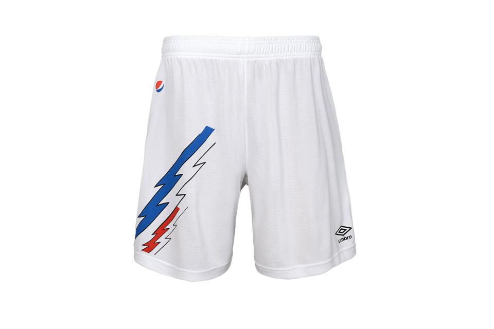 Umbro x Pepsi Bicicleta Brazil short