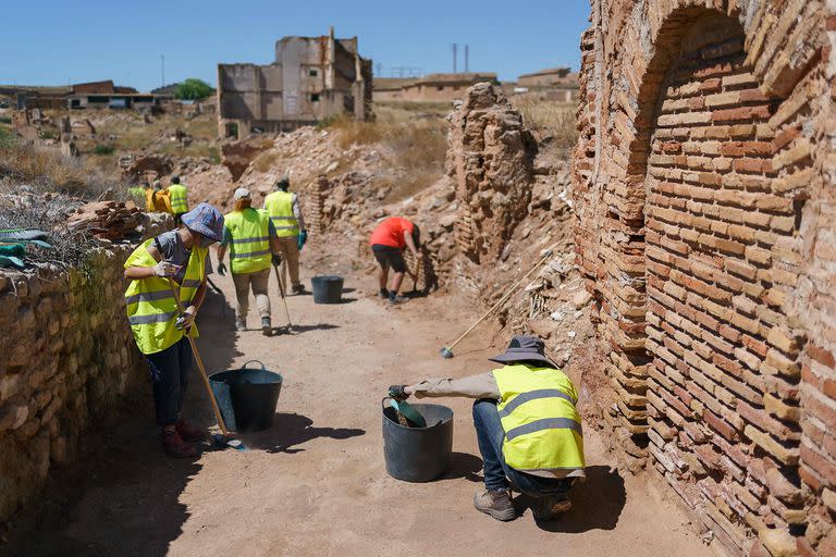 España; Guerra Civil Española; Ruinas; cementerio; mundo; Belchite; Zaragoza