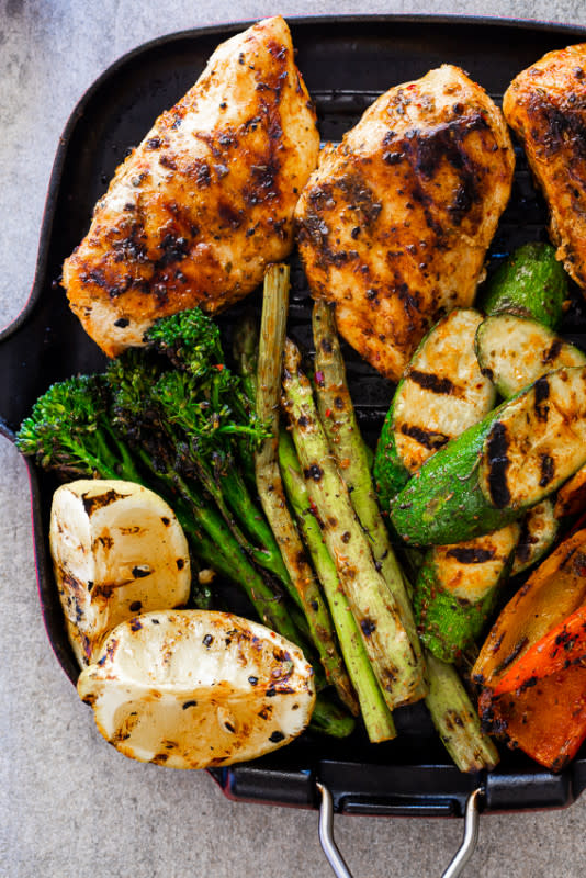 <p>Simply Delicious</p><p>This easy grilled chicken and vegetables recipe takes 30 minutes to make and is a delicious, healthy family dinner plus it is great for meal-prep.</p><p><strong>Get the recipe: <a href="https://simply-delicious-food.com/30-minute-easy-grilled-chicken-and-vegetables/" rel="nofollow noopener" target="_blank" data-ylk="slk:30-Minute Easy Grilled Chicken and Vegetables;elm:context_link;itc:0;sec:content-canvas" class="link "><em>30-Minute Easy Grilled Chicken and Vegetables</em></a></strong></p>