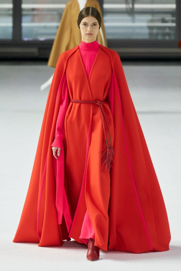 <p>A look from the Carolina Herrera Fall 2020 collection.</p>