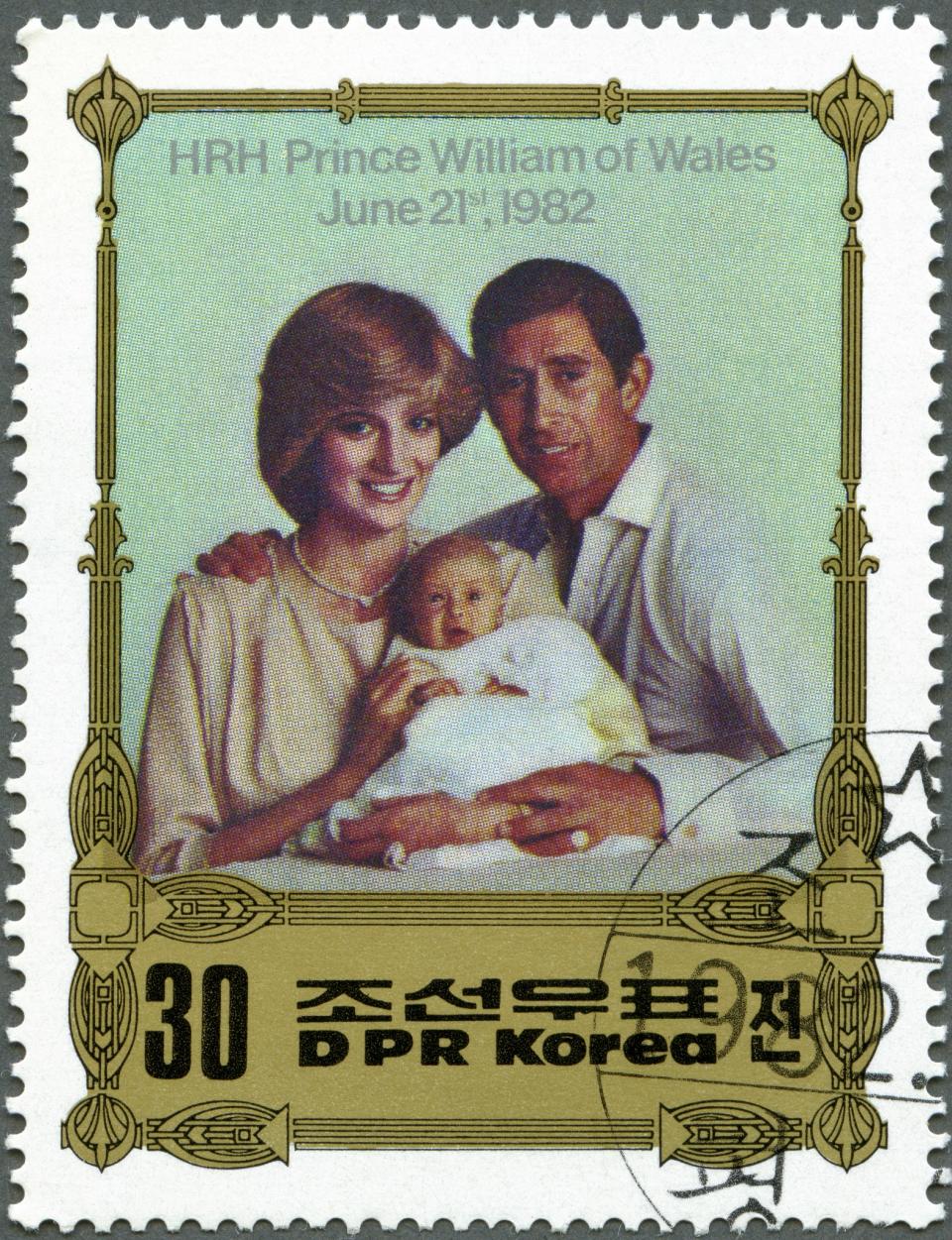 <p><span>Dass Diana und Charles auch international einen gigantischen Fankult genossen, zeigt diese Kuriosität: In Korea wurde eine Briefmarke mit dem royalen Paar gedruckt und genutzt. (Foto: ddp)</span> </p>