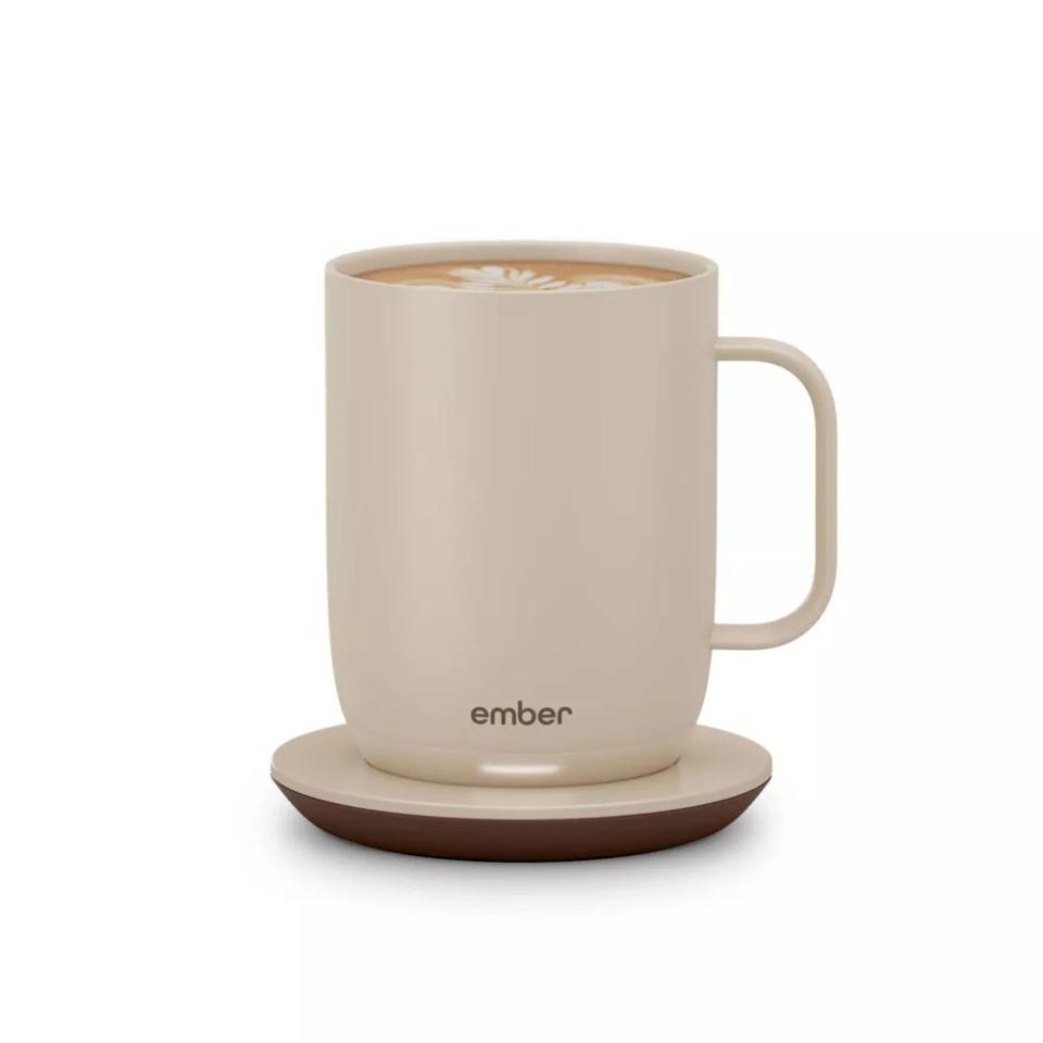 This Smart Ember Mug Keeps Your Coffee Warm for Hours