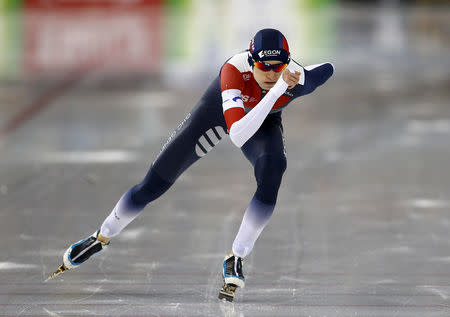 FILE PHOTO: Czech Republic's Martina Sablikova competes during the women's 1500m ISU European Speed Skating Championships in Minsk, Belarus January 10, 2016. REUTERS/Vasily Fedosenko/File Photo