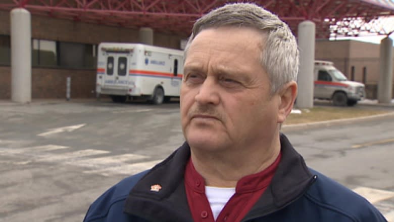 Plenty of blame to go around, says family of man who waited hour for ambulance